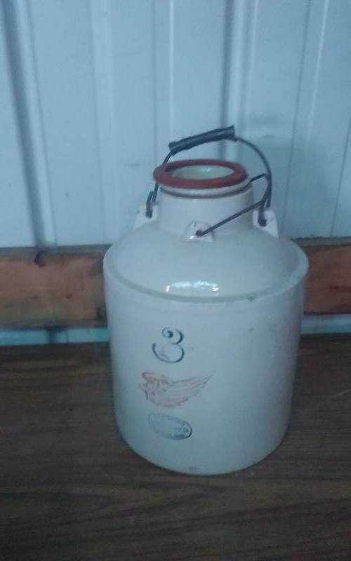 lot 75 image: Red Wing 3-Gallon Jug