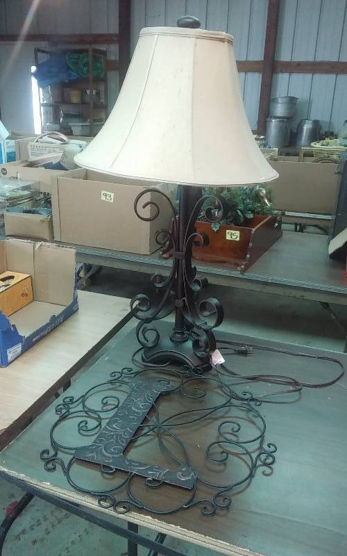 lot 99 image: Metal Scroll Lamp With Shade 32, Metal Initial L 19