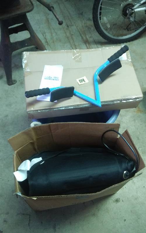 lot 114 image: Lo-Bak Trax, Massage Chair Pad, Blue Tub