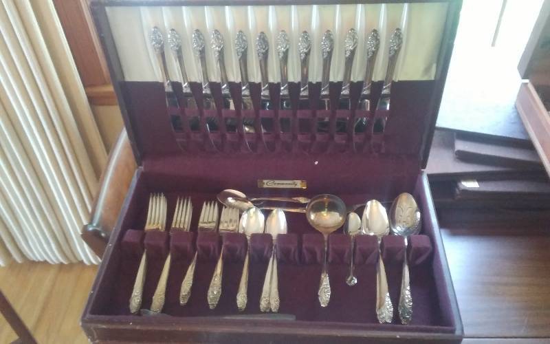 lot 154 image: Chest Of Flatware Community