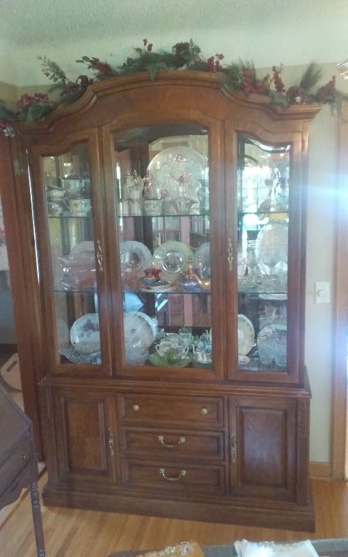 lot 160 image: Drexel Tuscany Manor Lighted  Hutch  55x16x88. Bring Help To Load