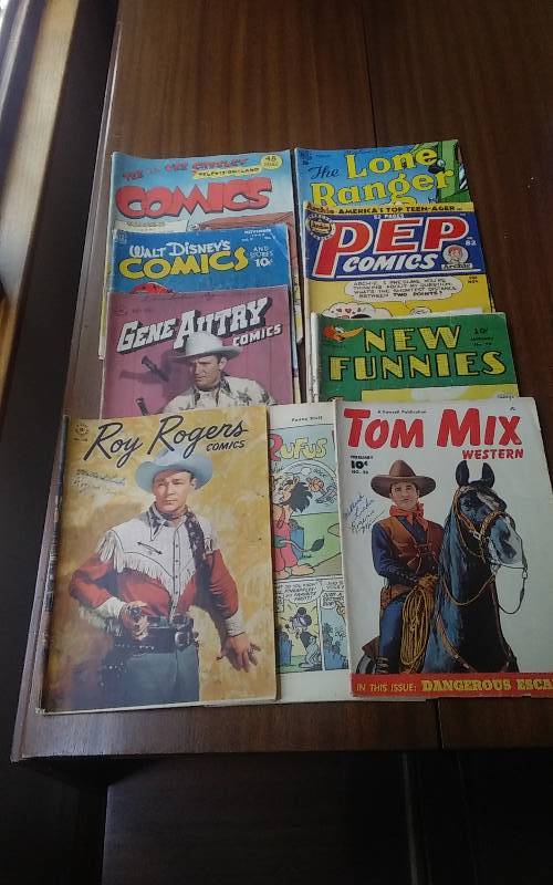 lot 175 image: Lot Of Old Comic Books
