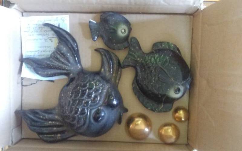 lot 177 image: Collection Of Vintage Bathroom Fish