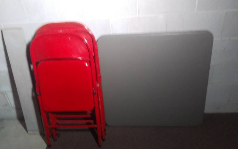 lot 230 image: Card Table 4-Red Folding Chairs