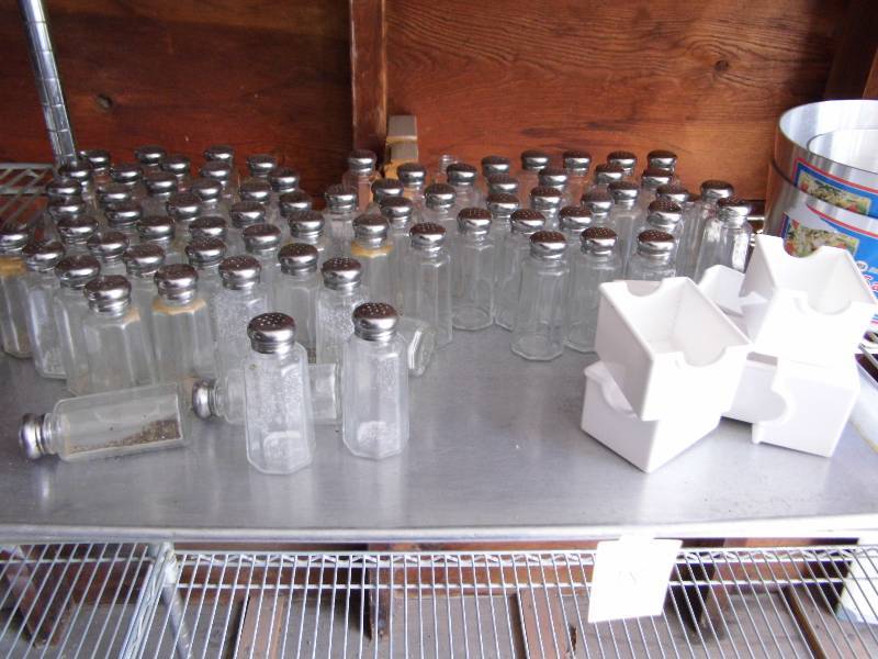 lot 18 image: Pan - S&P Shakers - Condiment Holders