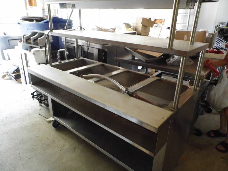 lot 22 image: Steam Table
