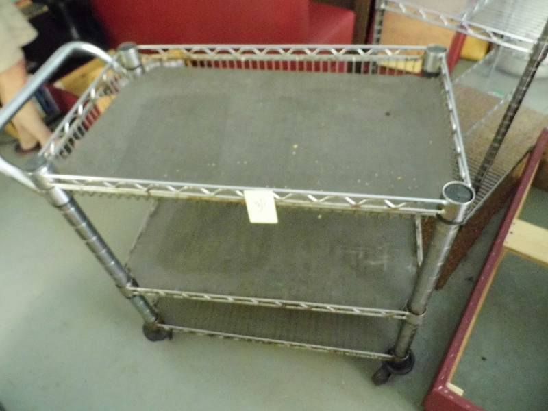 lot 30 image: Serving Cart
