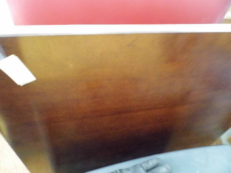 lot 34 image: Table