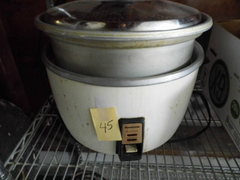 lot 45 image: Panasonic Rice Cooker