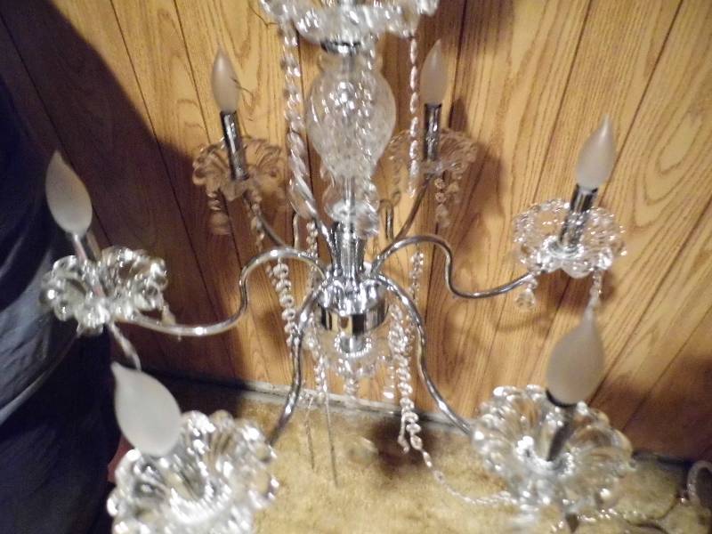 lot 51 image: Chrome Chandelier w Wall Light