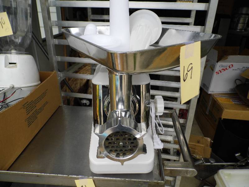 lot 69 image: Turbo Force 2000 Grinder