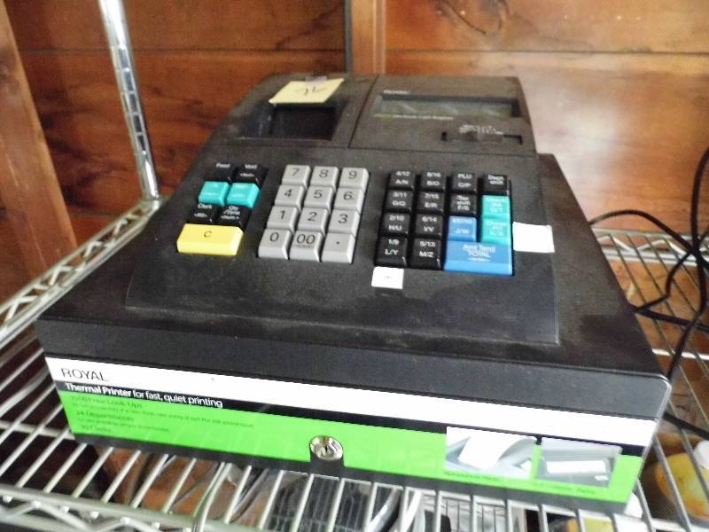 lot 76 image: Royal Cash Register