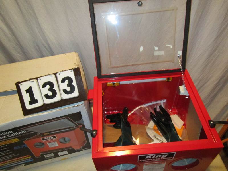 Abrasive Blast Cabinet