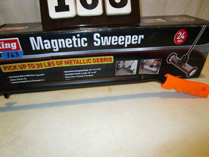 King Magnetic 24 Sweeper