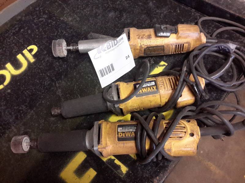 lot 24 image: 3, Dewalt, 1 12 in Die Grinders