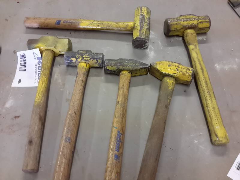 lot 106 image: Lot of Hammers