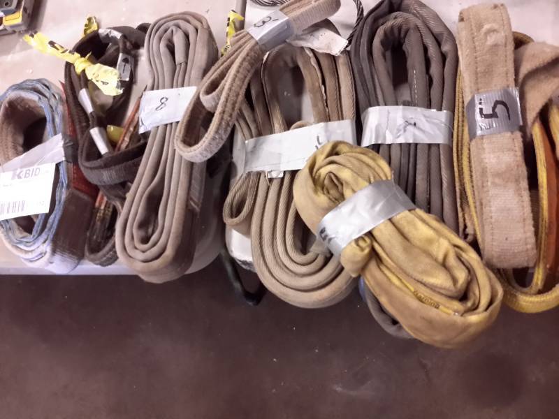 lot 112 image: Lot of Tow Straps as pictured