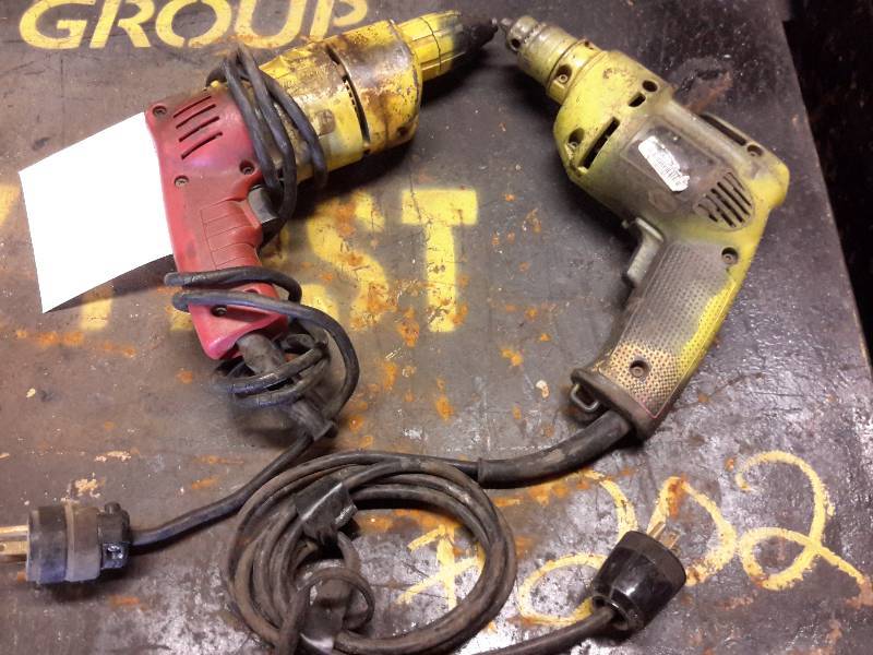 lot 73 image: 2 corded drills