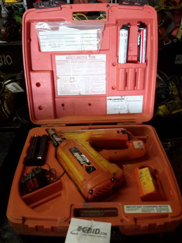 lot 80 image: Paslode Cordless framing nailer