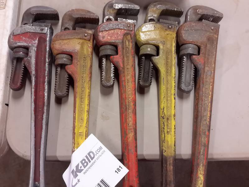 lot 181 image: 5, 18 in Steel Pipe Wrenches
