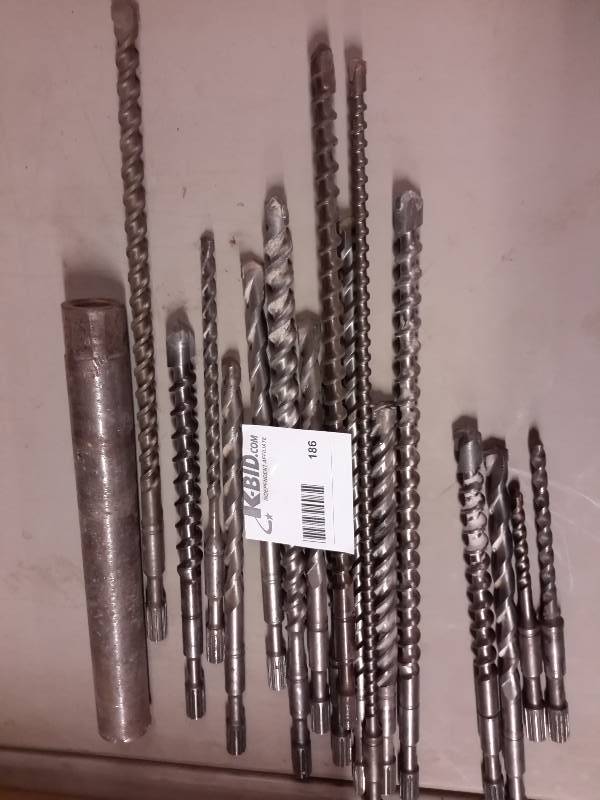 lot 186 image: Lot of Rotary Hammer Bits as pictured