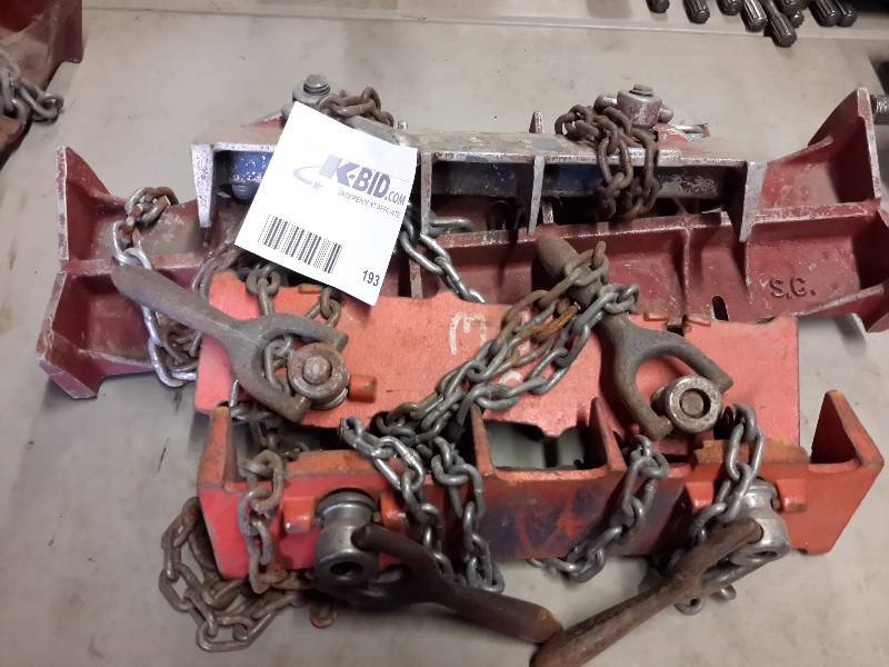 lot 193 image: Set of  JEWEL, Line Up clamps
