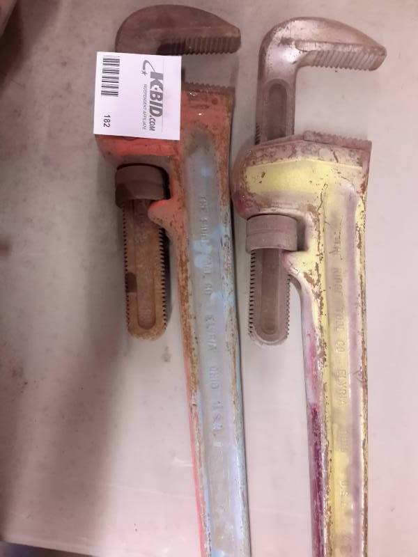lot 182 image: 2, 48 in Steel Pipe Wrenches
