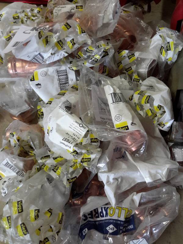 lot 203 image: Lot of Copper Fittings