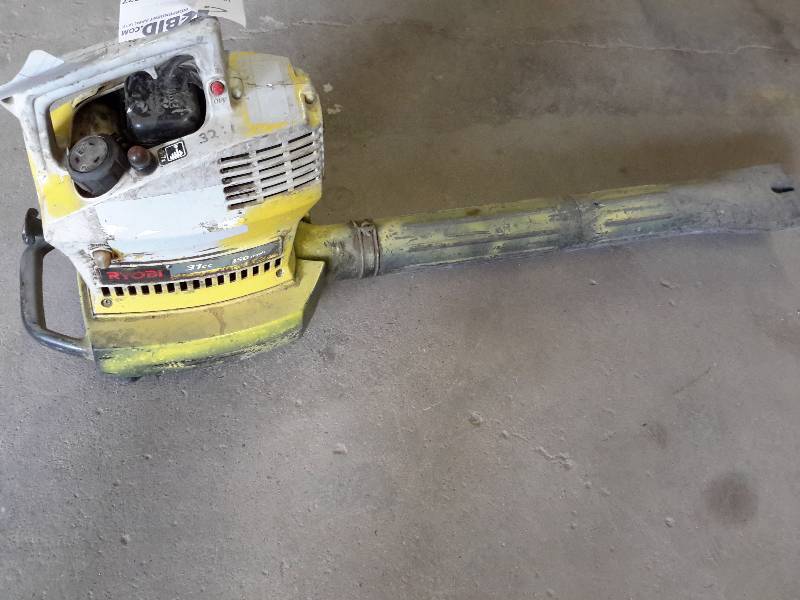 lot 227 image: RYOBI, 31CC, 150 MPH, Gas Blower