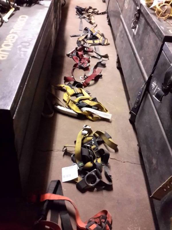 lot 342 image: 5 Safety Harnesses