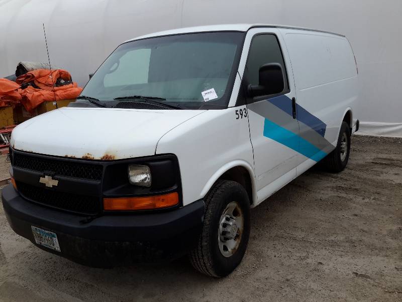 lot 2 image: 2008, Chevy Cargo Van