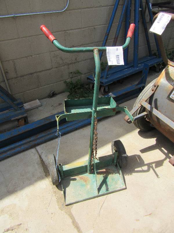 lot 294 image: 2 tank upright cart