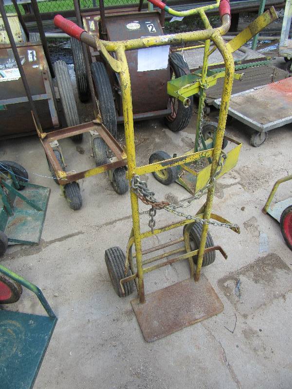 lot 278 image: 2 wheel upright cart