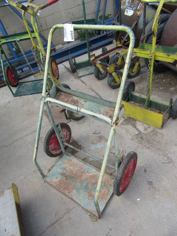 lot 286 image: 2 Tank upright cart