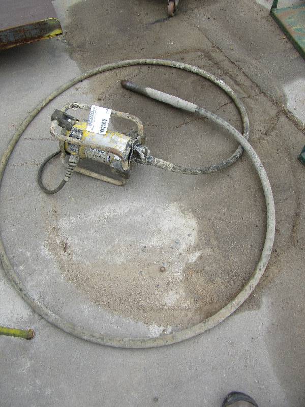 lot 250 image: OZTEC Pump with hosefilter as pictured