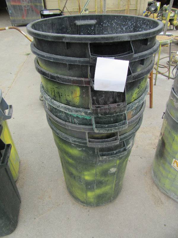 lot 245 image: 6, 30 gallon Plastic  garbage cans.. No covers