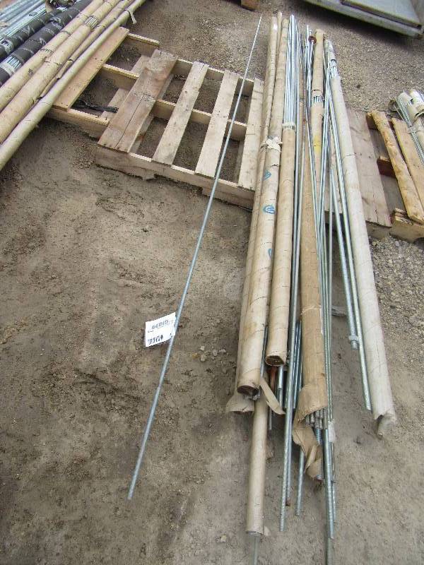 lot 320 image: Lot of Threaded rod.. 10 and 12 ft lengths (approx)