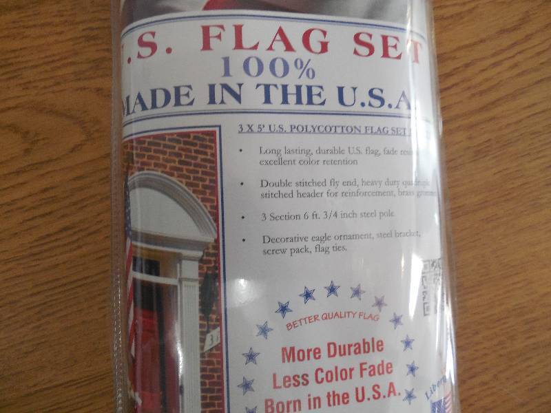 (4) Seasonal Designs 3 ft. x 5 ft. U.S. Flag Kit