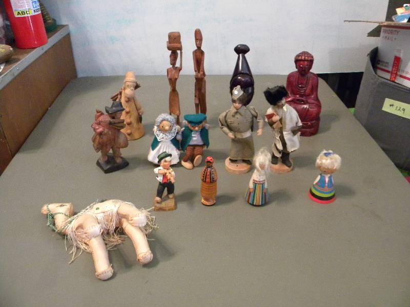 Carvings & Dolls