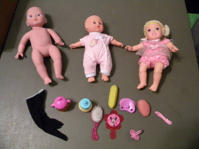 Dolls & Accessories