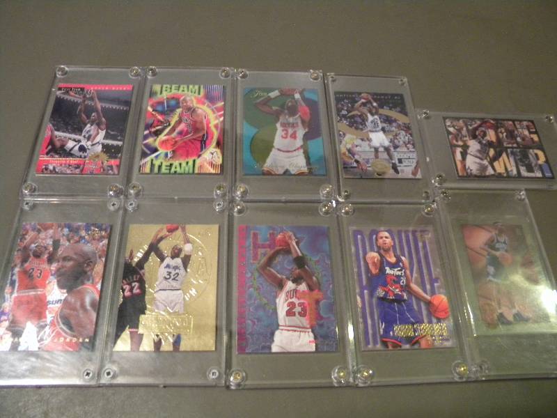 10 Basketball Cards in Thick Plastic Cases