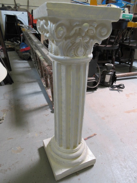 lot 348 image: CERAMIC PLANT PEDESTALSTAND