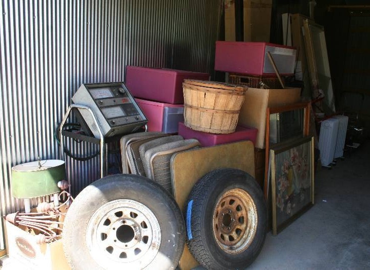 Huge No Show Lot