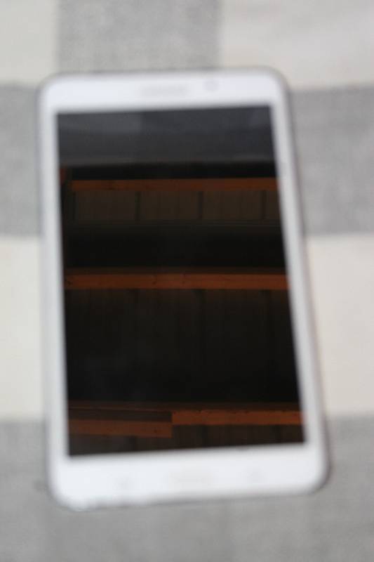 8GB Samsung Tablet