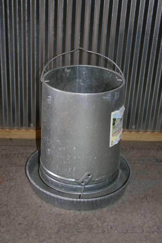 Poultry Feeder