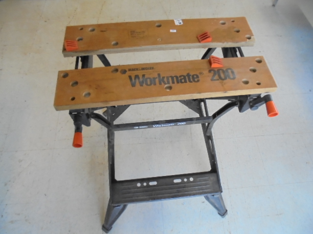 lot 1 image: Black and Decker Work Table