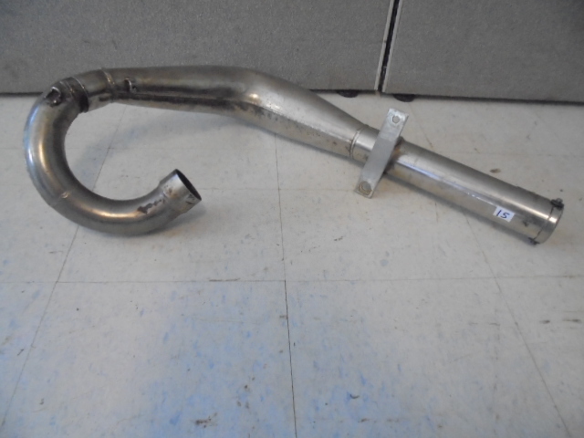 lot 15 image: Muffler
