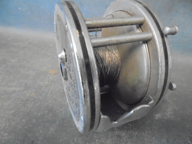 lot 38 image: Deep Sea Fishing Reel