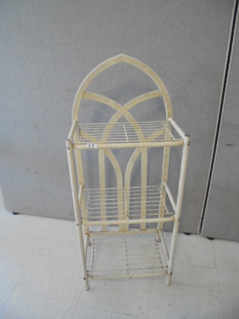 lot 53 image: Metal Shelf