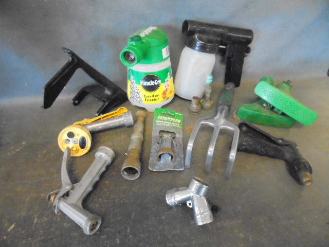 lot 67 image: Lawn and Garden Care Items